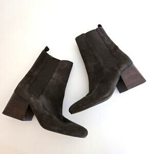 Blondo Brown Selena Suede Block Heel Boots Size 8